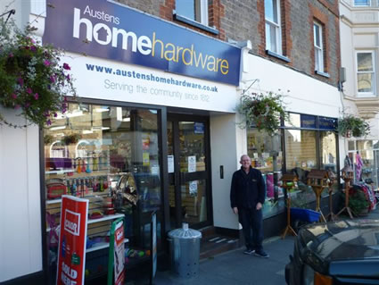 Austen Co Home Hardware Discoverpetworth In Sussex